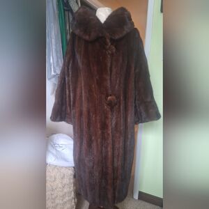 Vintage Brown Fur Mink Coat
